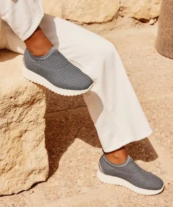 Chaussure Pedro Miralles Baskets Chaussettes En Tissu Avec Detail Brillant Sur La Cheville Short Sock Gris