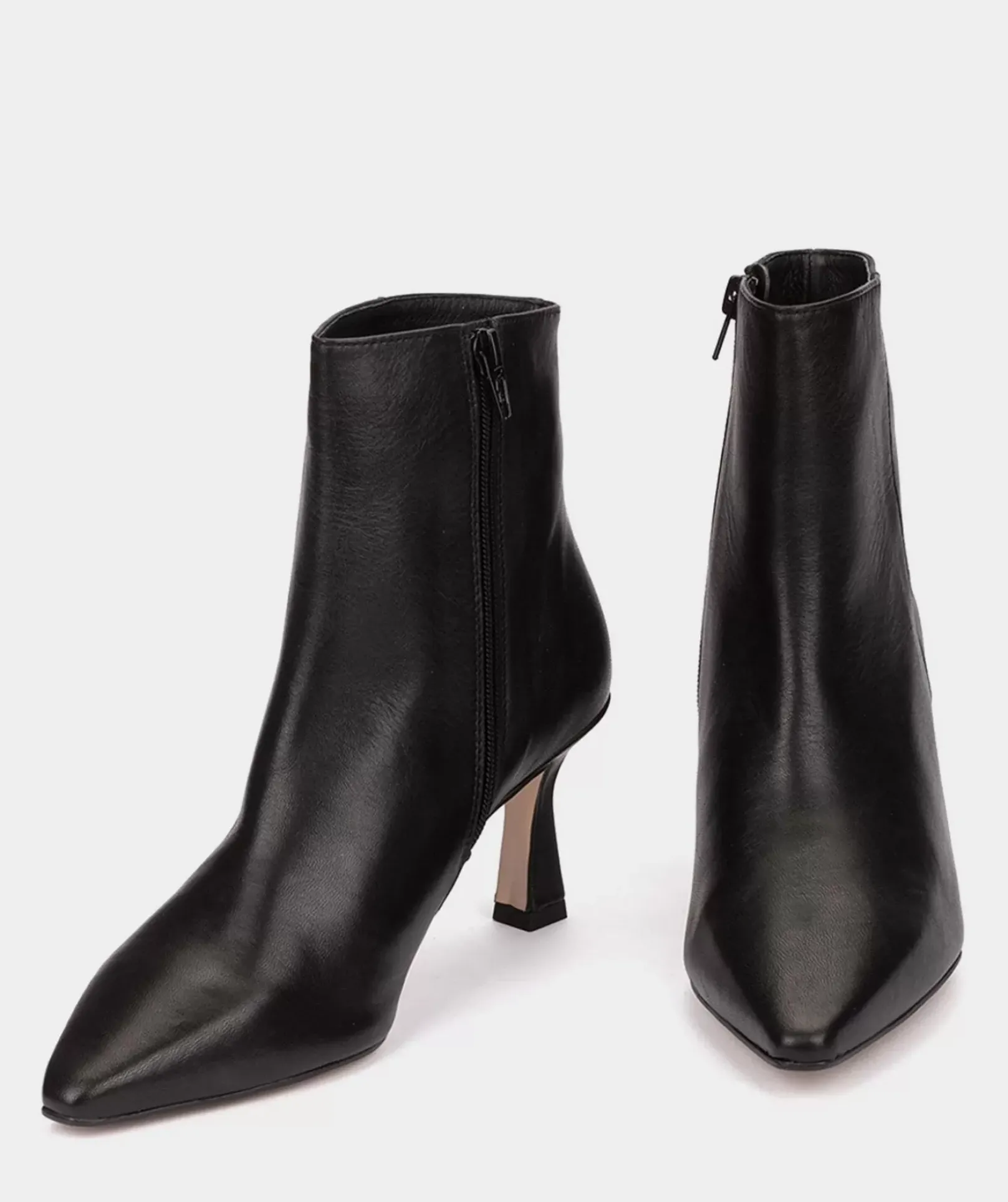 Chaussure Pedro Miralles Bottines A Talons Et Bout Pointu, Confectionnees En Cuir Beige Seta Negro