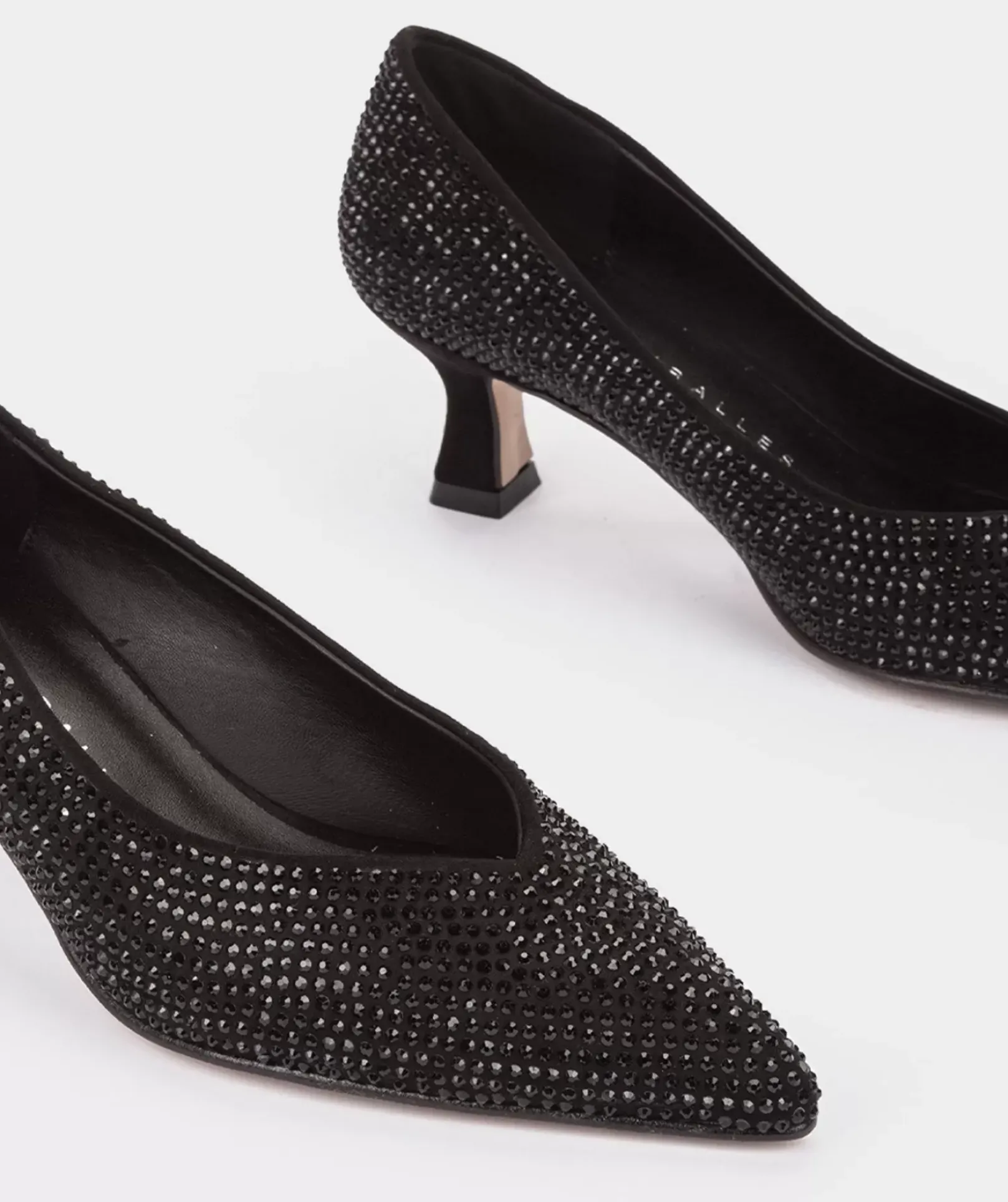 Chaussure Pedro Miralles Chaussures A Talons En Tissu Avec Strass. Ante Strech Taupe