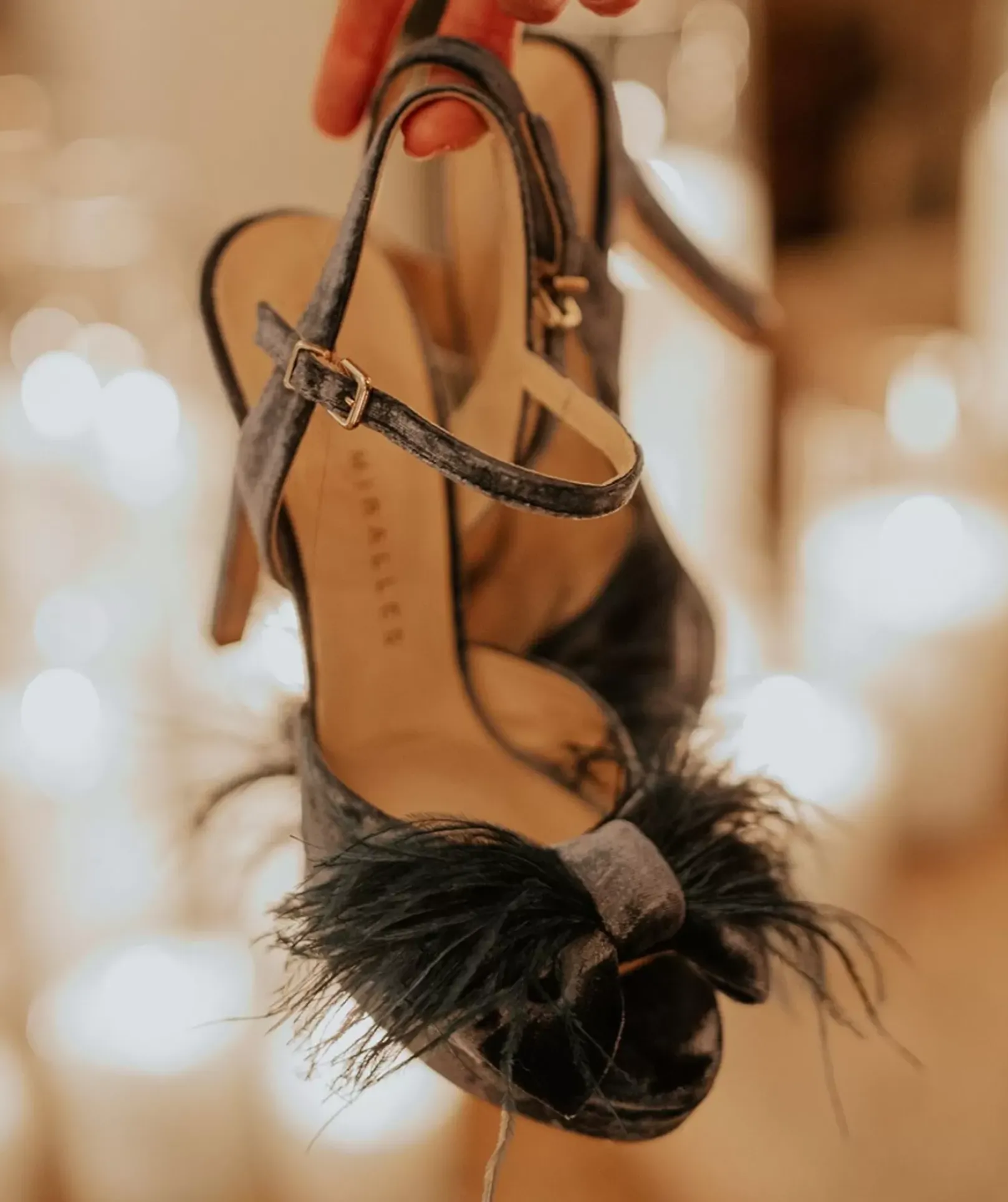 Chaussure Pedro Miralles Sandales A Talon Plateforme En Velours Velvet Marino