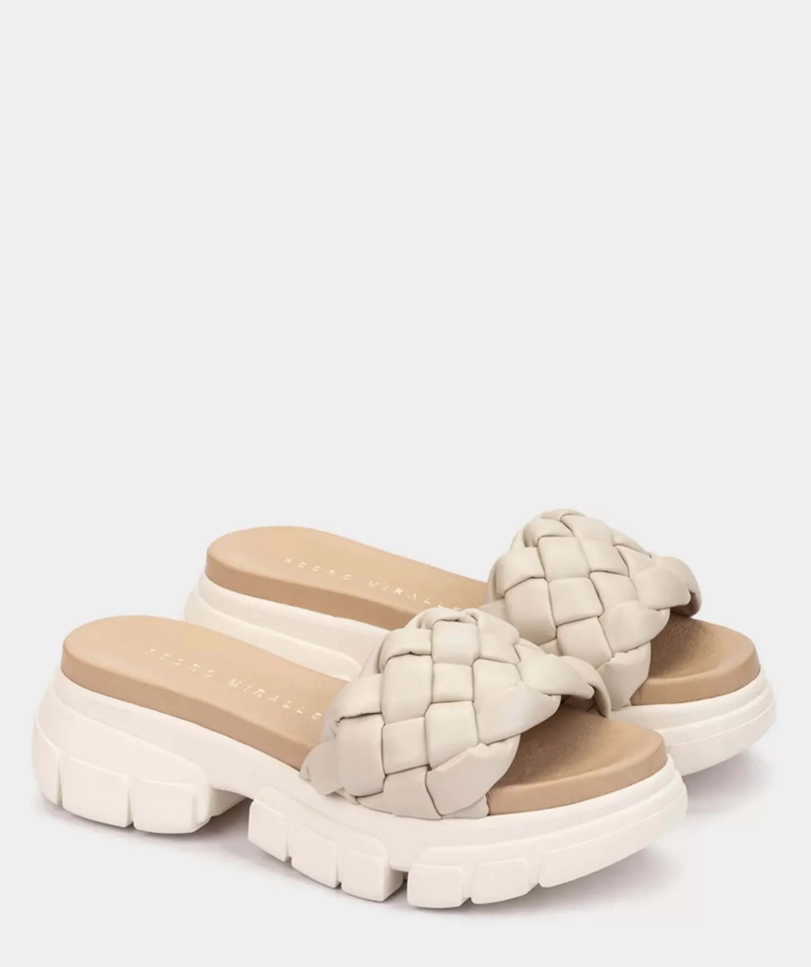 Chaussure Pedro Miralles Sandales Plates En Tissu Trenza Beige